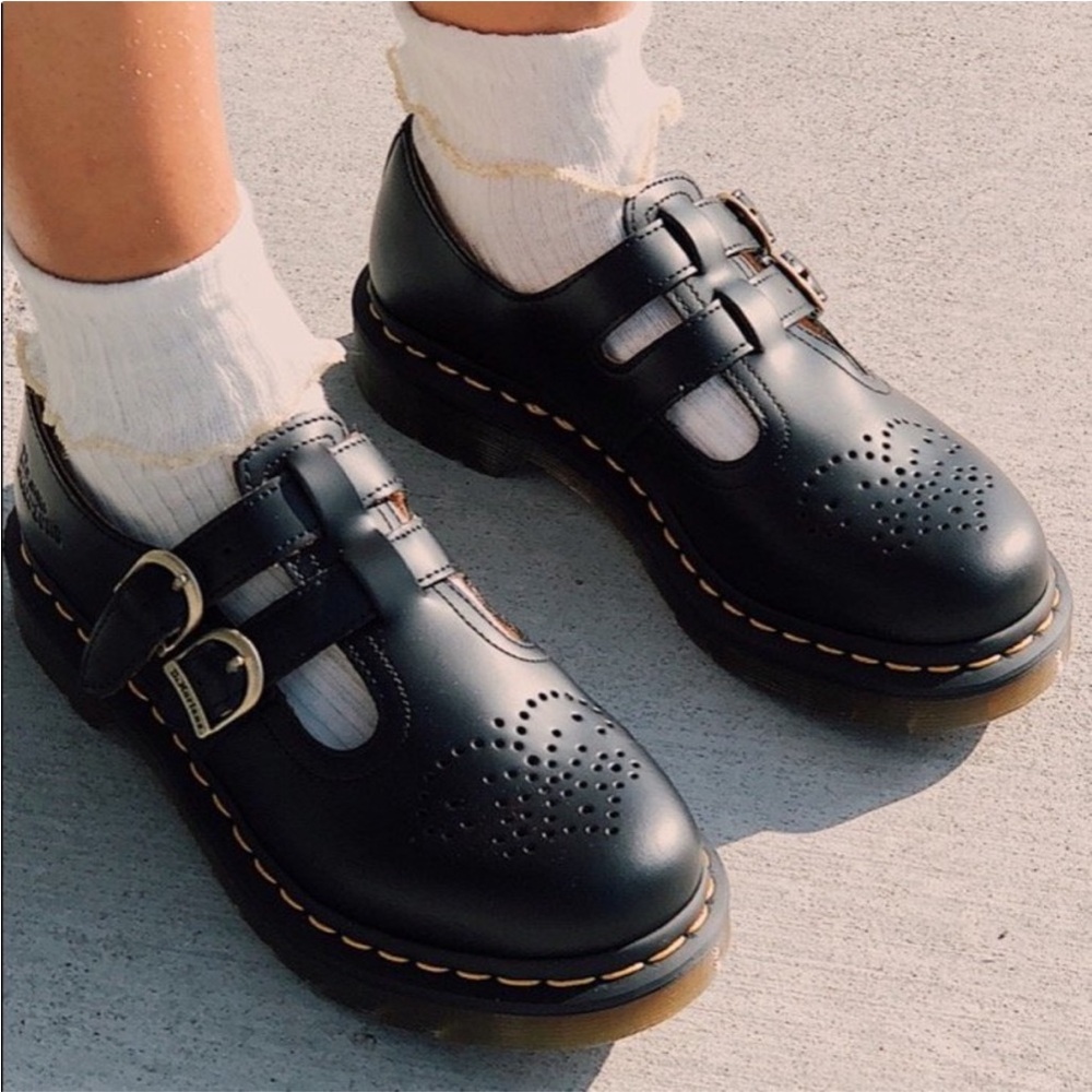 Dr. Martens 8065 Mary Jane Shoe Oxford Buckle Flat Black Smooth Leather Size 9 - Picture 2 of 16